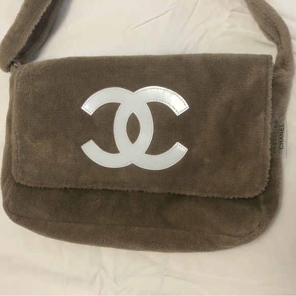 CHANEL Handbags - CHANEL Bag
